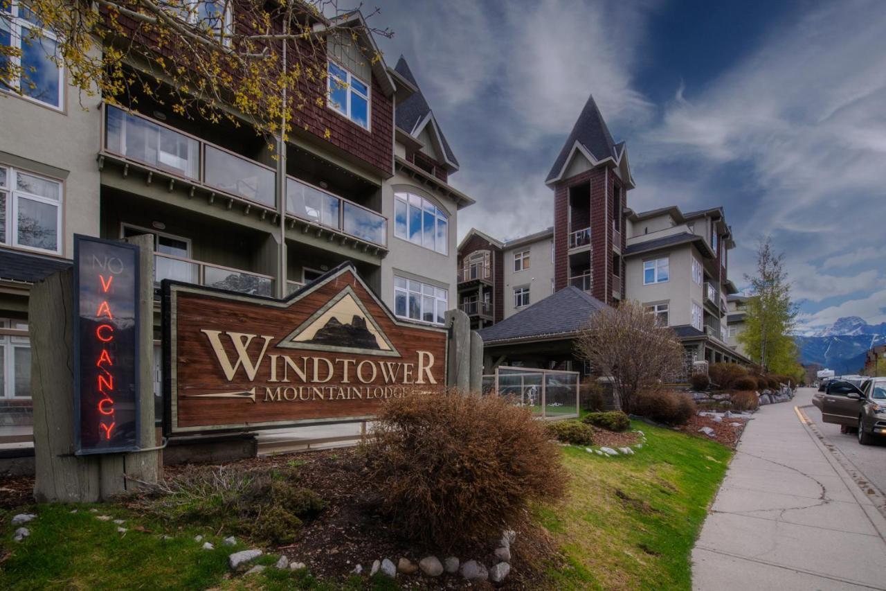 Windtower Lodge - แคนมอร์ ภายนอก รูปภาพ